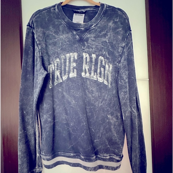 True Religion man’s sweatshirt size small